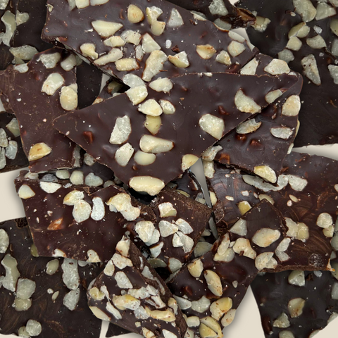 12 Pack Chocolate Macadamia Barks (120g)